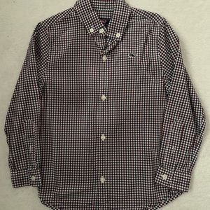 Vineyard Vines button down shirt